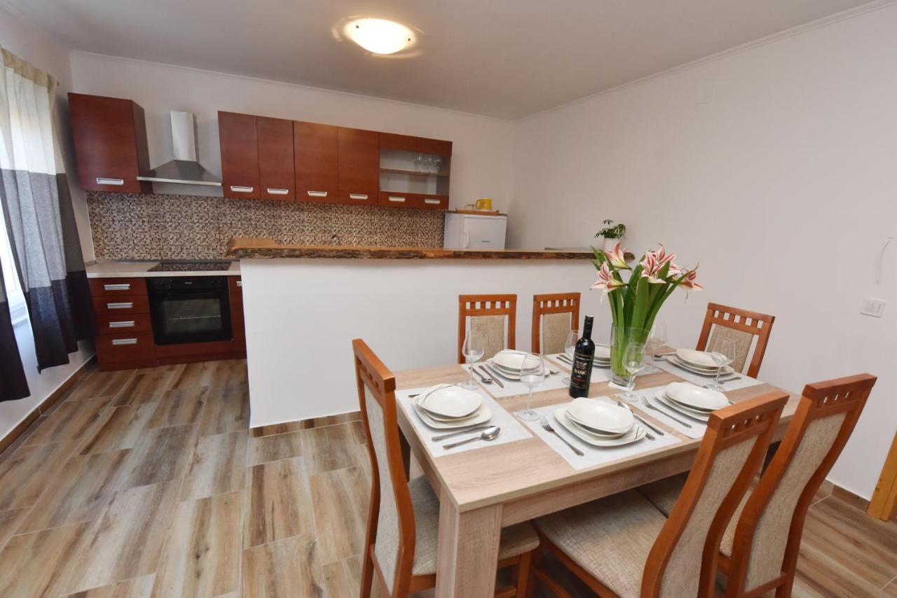 Ferienwohnung Lea Šibenik Exterior foto