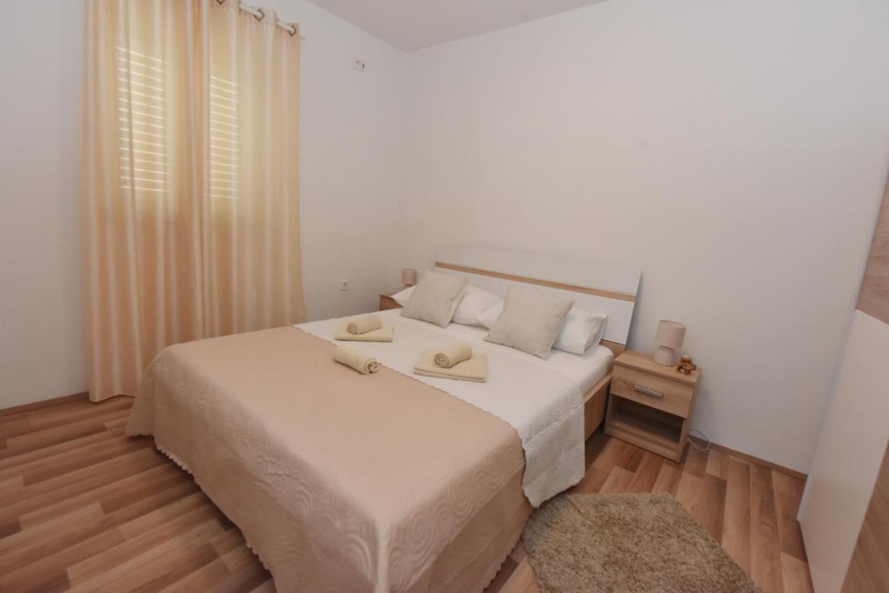 Ferienwohnung Lea Šibenik Exterior foto